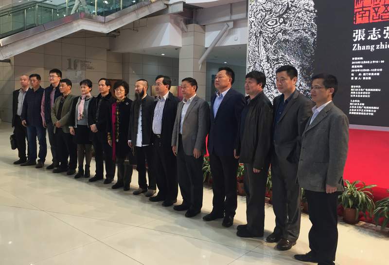 太倉(cāng)民革黨員張志強(qiáng)“漆語(yǔ)江南”漆畫(huà)展在廈門(mén)開(kāi)幕