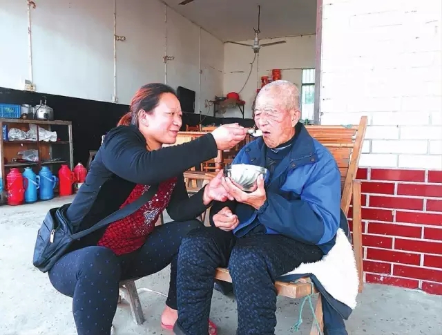 多地又來一個新假日：孝老假，休這個假有啥條件？