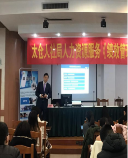 線上線下  精準(zhǔn)服務(wù)