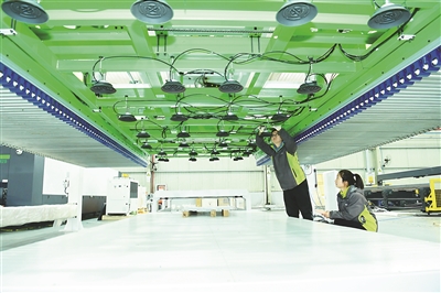 智能激光裝備搶占國(guó)外市場(chǎng)